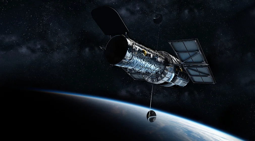Hubble space telescope – Exploring the universe , Rockets , Telescopes , Satellites, International Space Station (ISS) and...