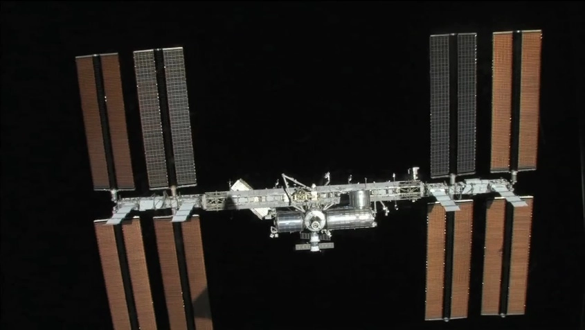 Exploring the universe , Rockets , Telescopes , Satellites, International Space Station (ISS) and everything beyond – Phys...