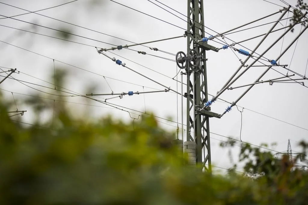Electricity Electrical Cables - bepart64 / Pixabay