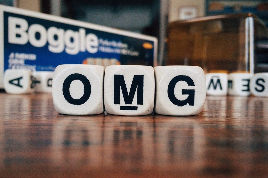 Omg Oh My God Texting Social Media  - Wokandapix / Pixabay