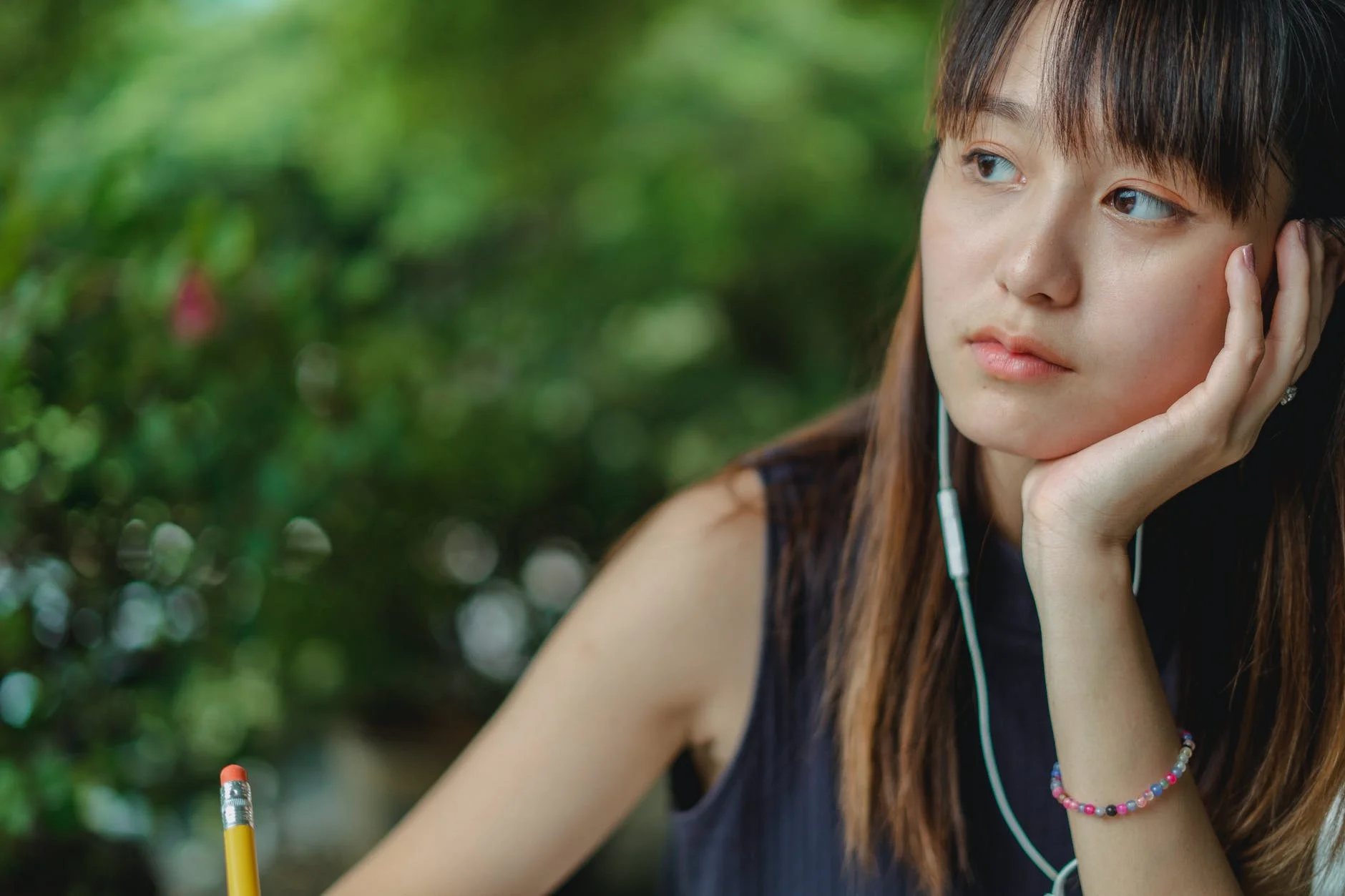 15 best scientific argumentative essay topics for students