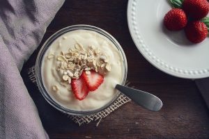 Yogurt Strawberries Food Fruit  - ponce_photography / Pixabay