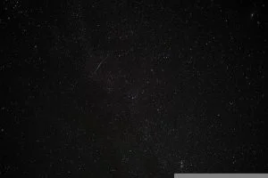 Meteor Shooting Star Perseid  - Hans / Pixabay
