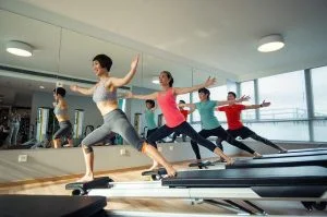 Fitness Healthy Happy Sports - UptownFitness / Pixabay