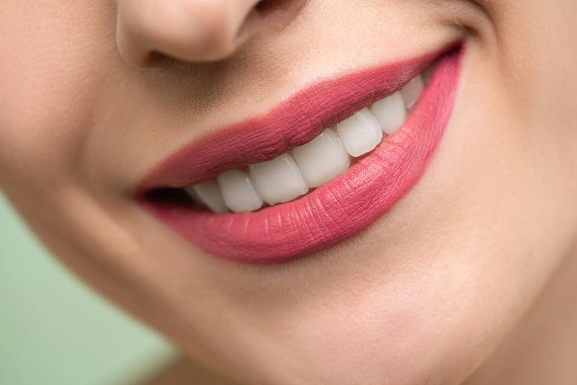 How Mini Dental Implants Differ From Regular Dental Implants