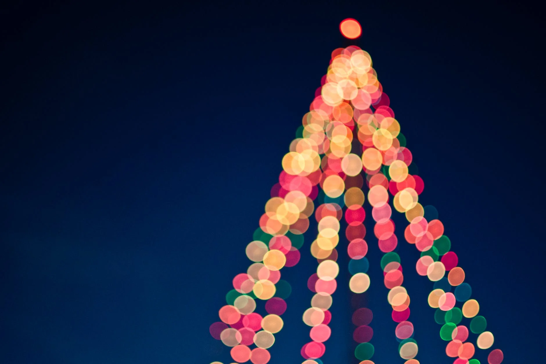 What are some Christmas emojis?