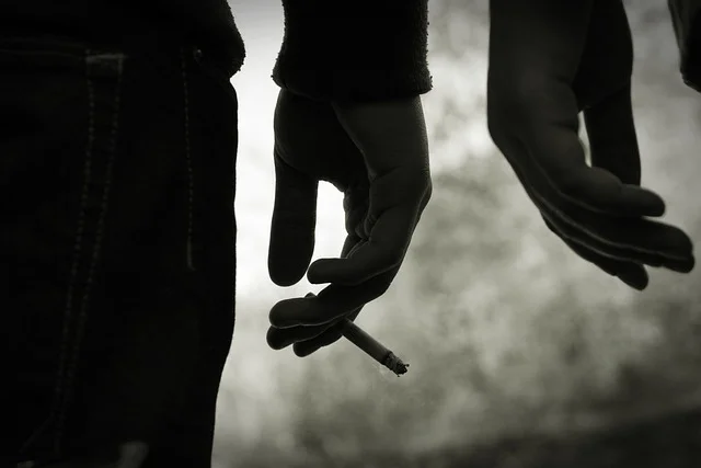 Negative peer pressure with some examples – Positive and negative peer pressure explained