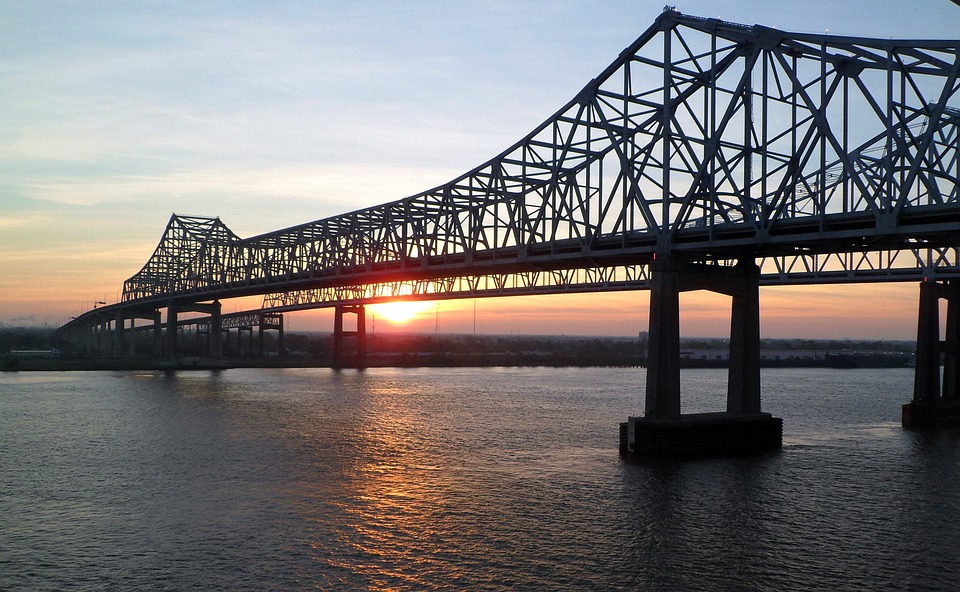 Free Mississippi Bridge photo and picture