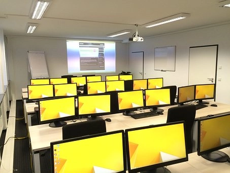 Use technology: – Tips for making a science classroom