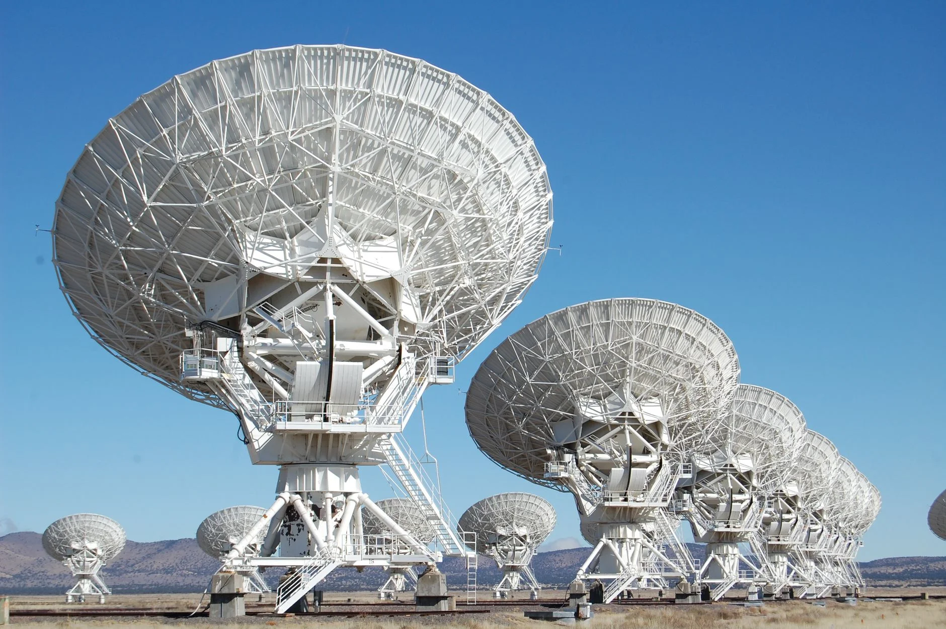The Very Large Array radio telescope dishes in New Mexico